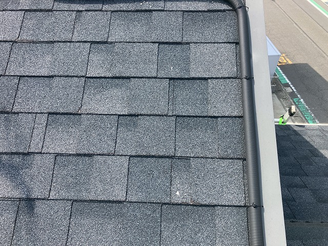 太陽光パネルの配管